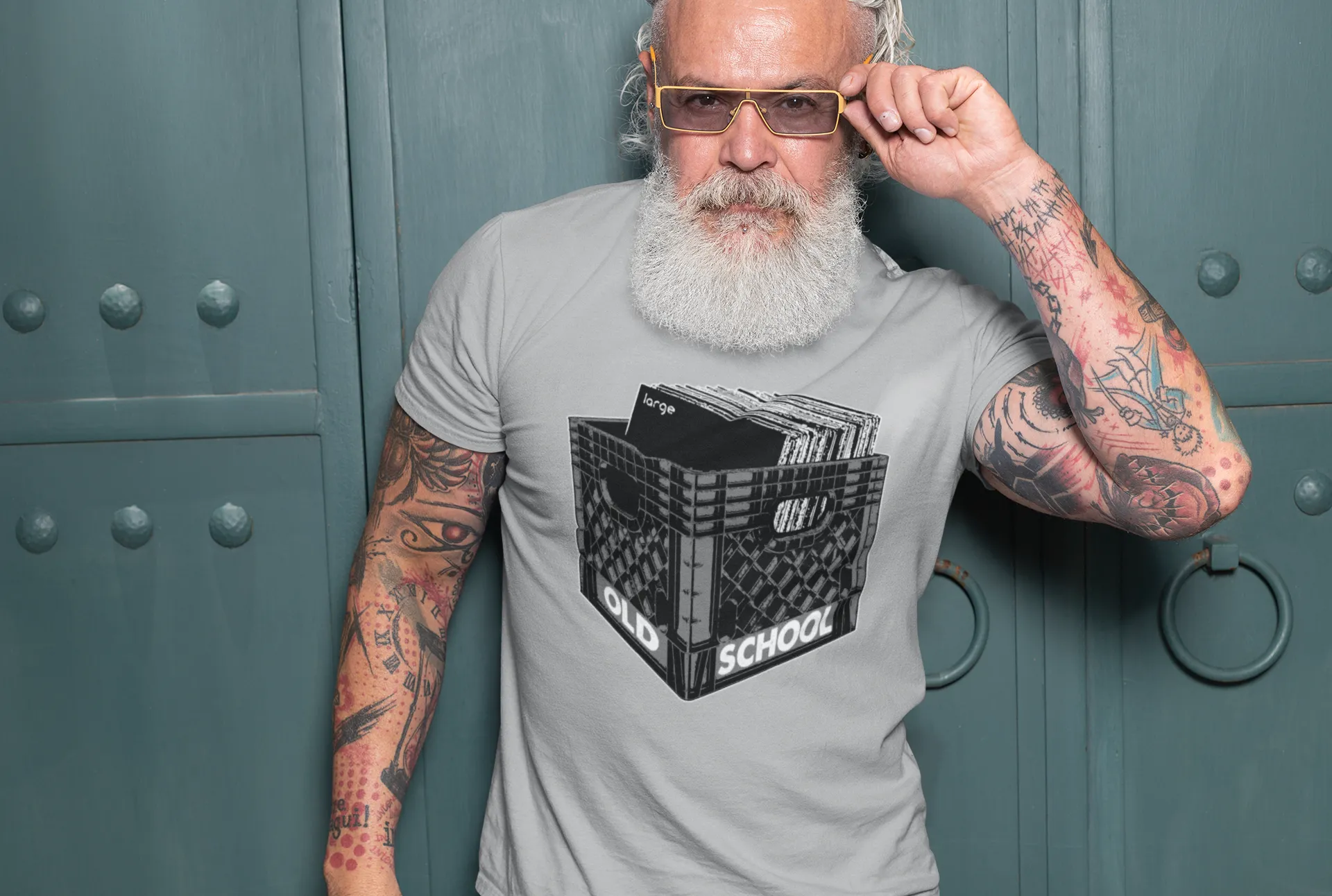 Back to Old School Large Music Unisex T-Shirt (Short-Sleeve)
