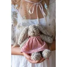 Mrs Honey Bunny-Pink