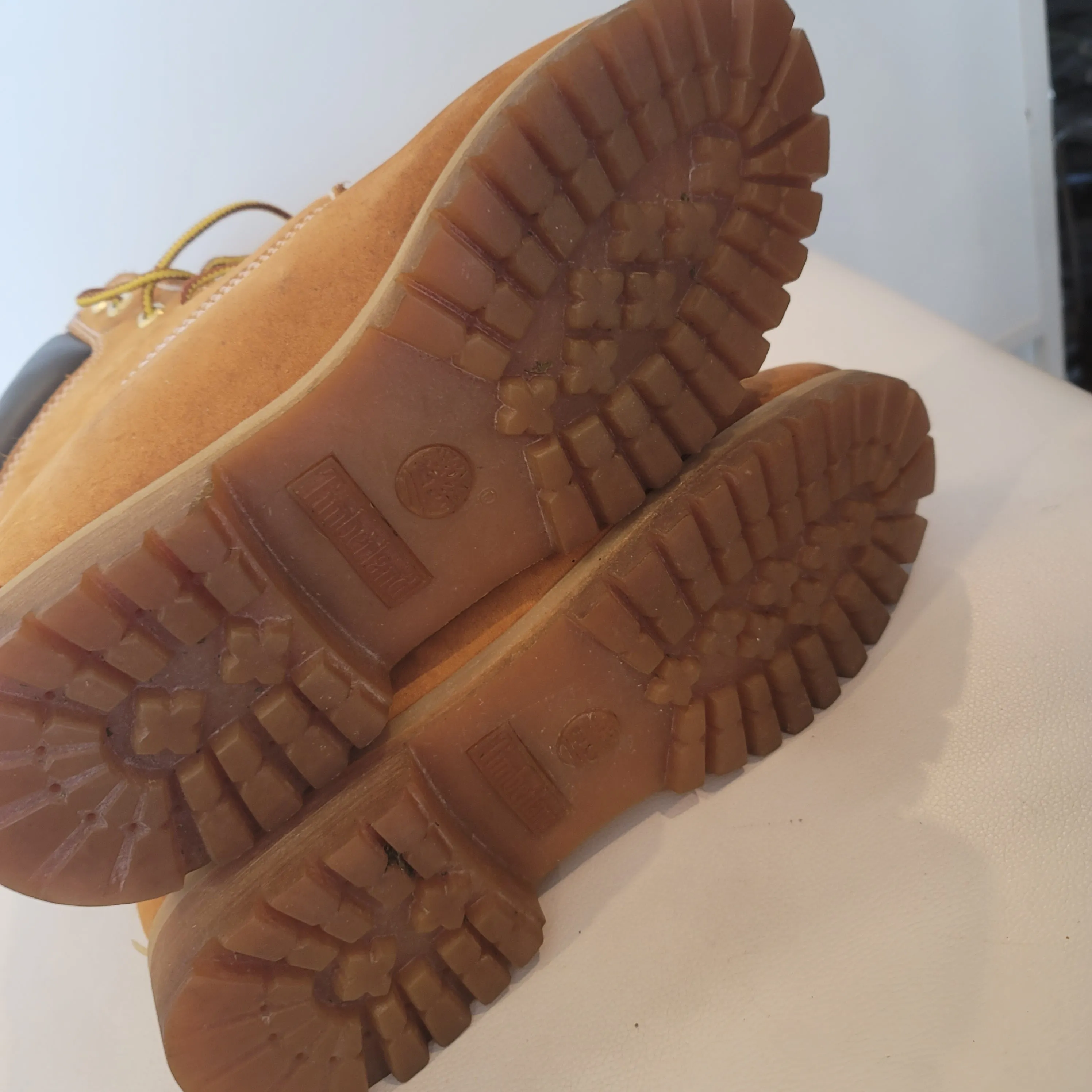 TIMBERLAND Men's Wheat Nubuck Classic Ankle Boots Size 10.5